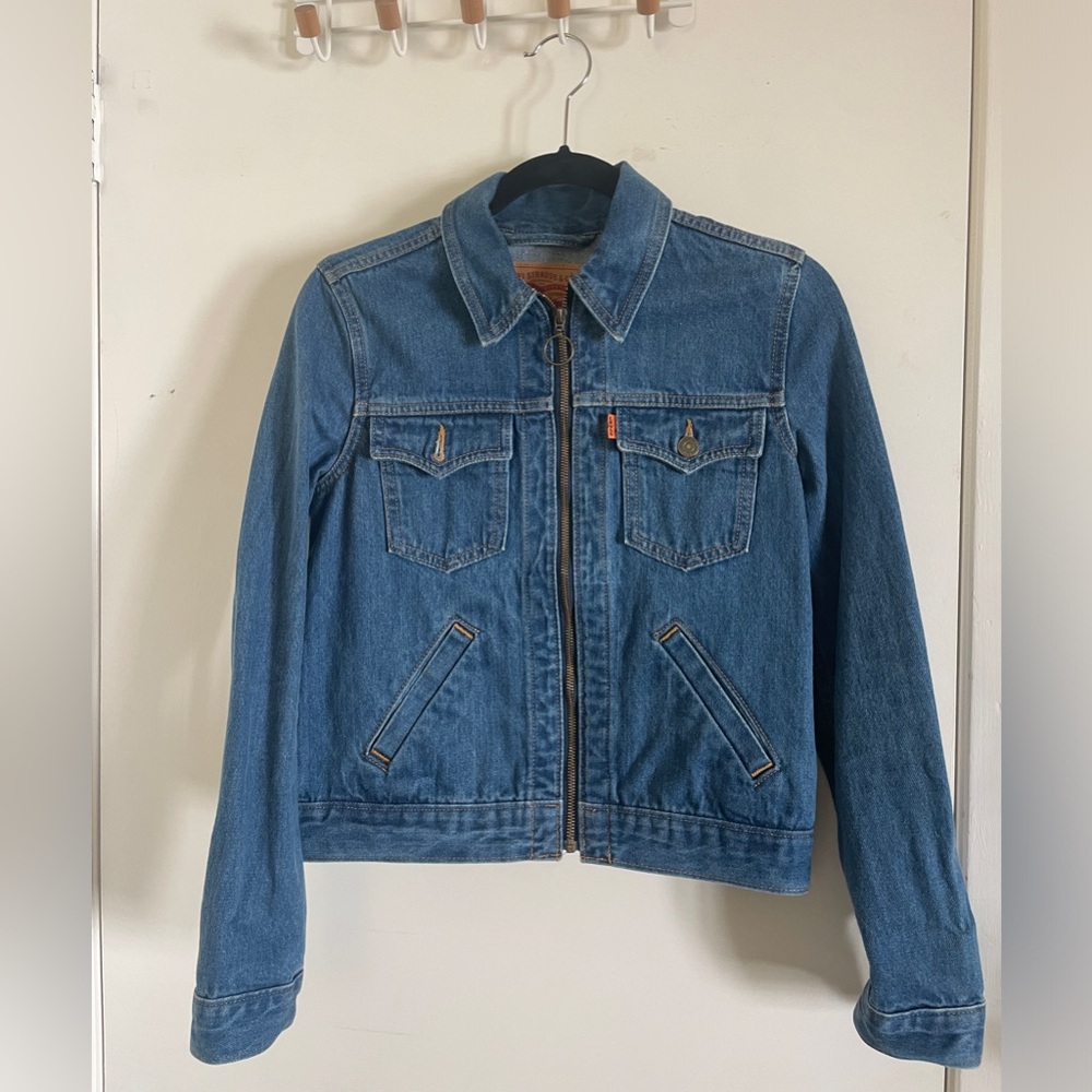 Levi’s Vintage Zip Up Denim Jacket sz S (orange tag)